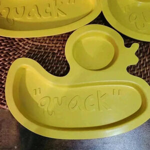 Tiny Footprint ASTRIK “quack” DUCK Plates Lot of 3 Sustainably Made Bamboo